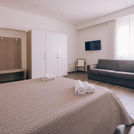 La Promenade Rooms & Suites Olbia Eksteriør billede