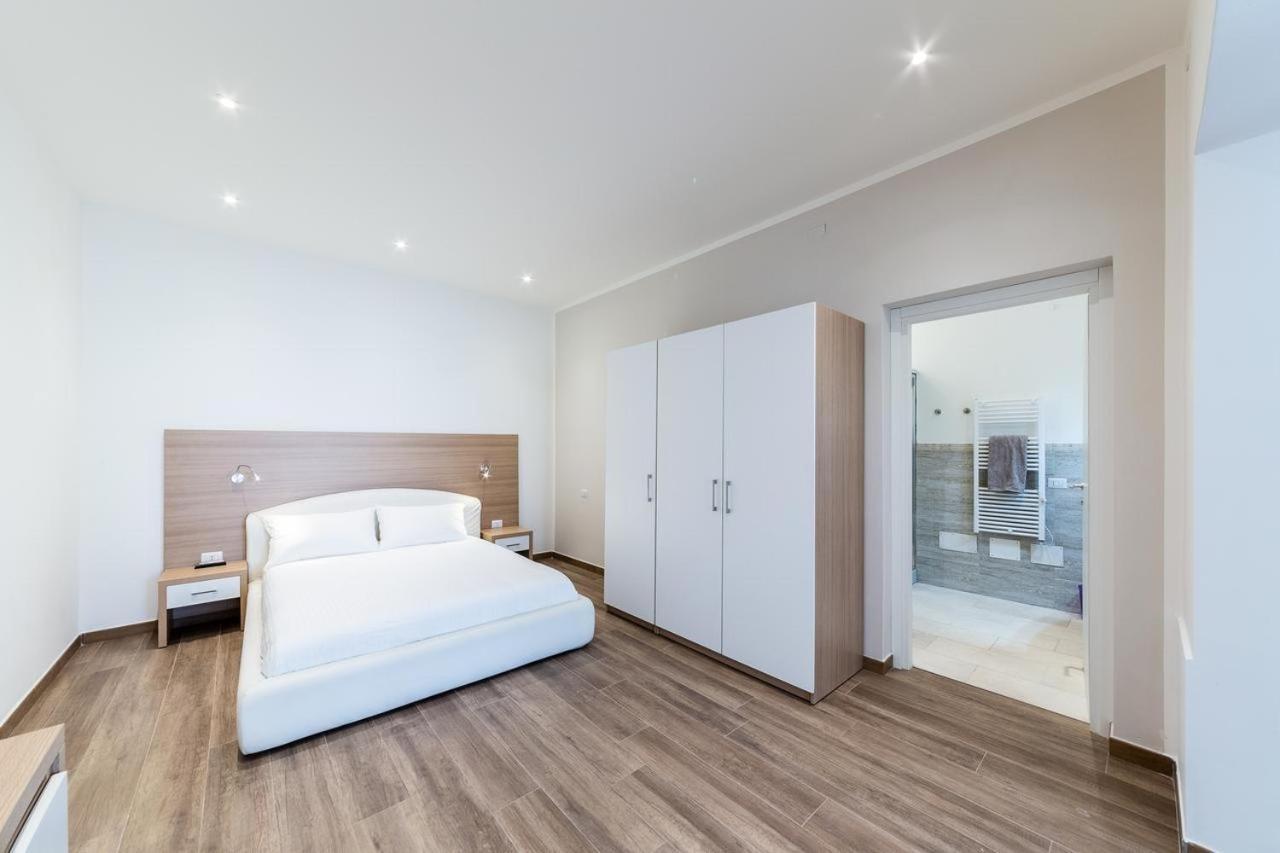 La Promenade Rooms & Suites Olbia Eksteriør billede